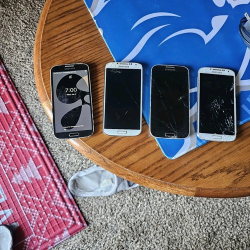 Samsung galaxy s - galaxy, s4's